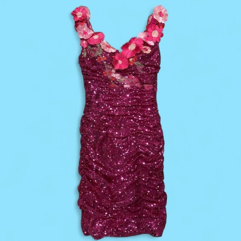 Pink floral sequin mini dress with ruched detail #glam #partydress